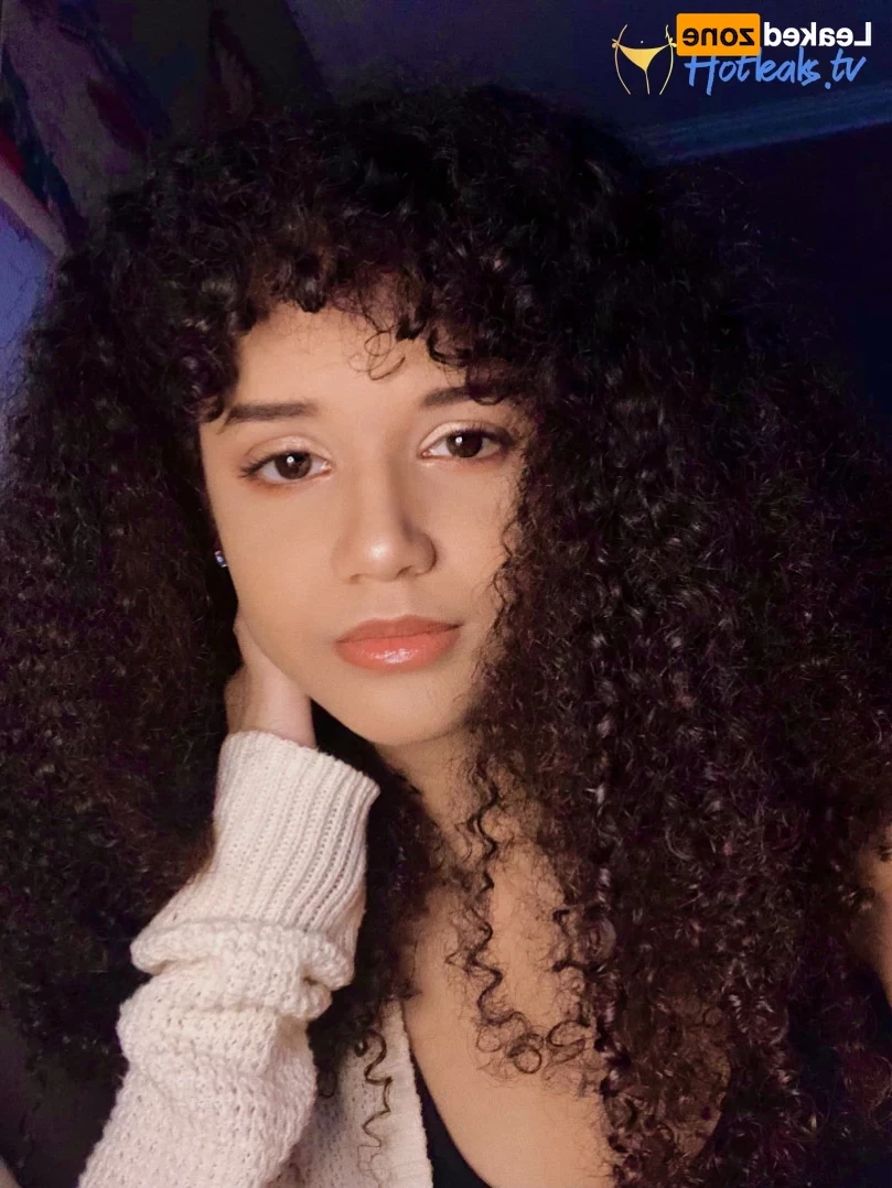 𝕬𝖓𝖆 [ oneshotana ] Onlyfans leaked photo 15489345 on Hotleaks.tv