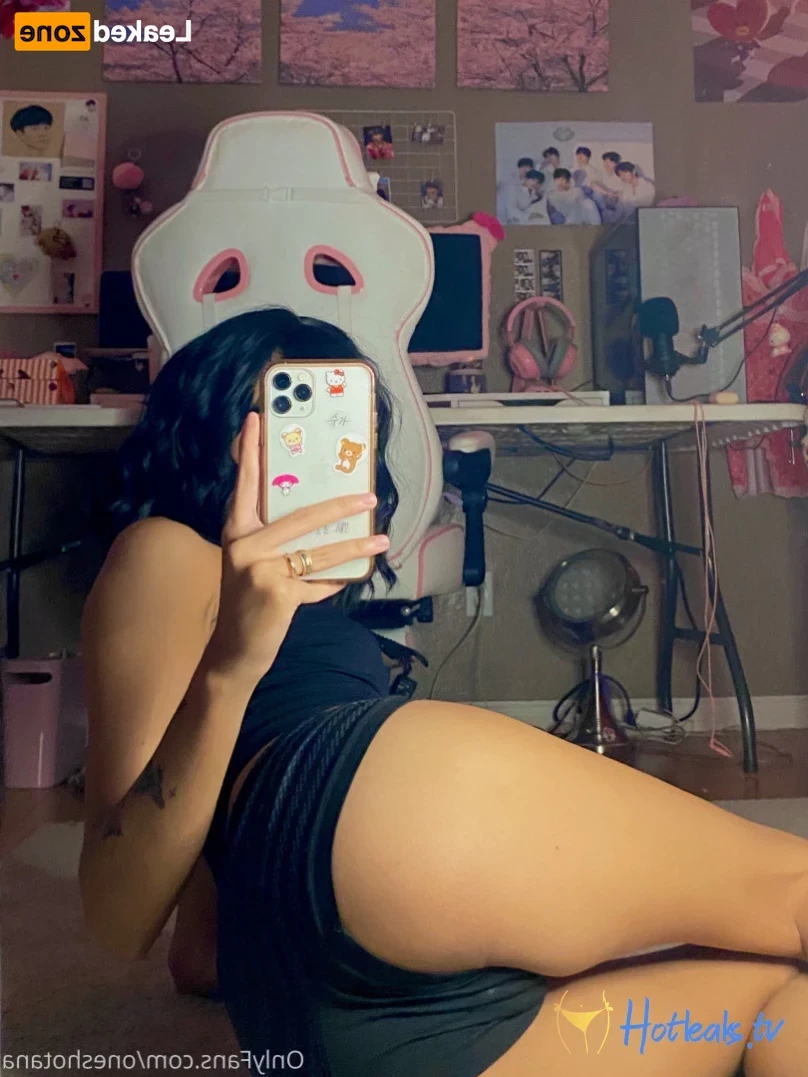 𝕬𝖓𝖆 [ oneshotana ] Onlyfans leaked photo 16213415 on Hotleaks.tv