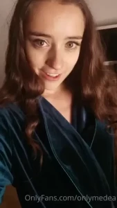 18122608