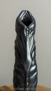 15784769
