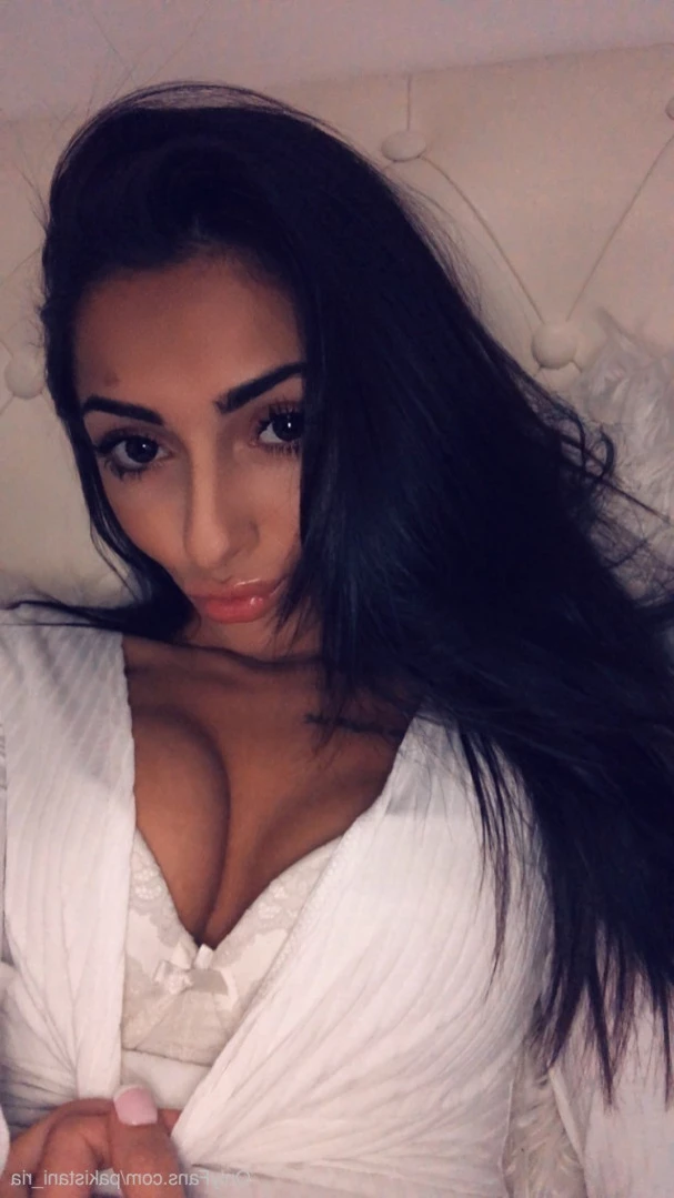 pakistani_ria Onlyfans leaked photo 11944243 on Hotleaks.tv