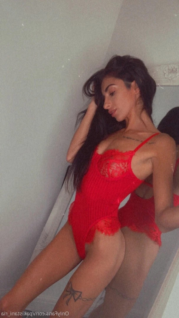 pakistani_ria Onlyfans leaked photo 13073621 on Hotleaks.tv