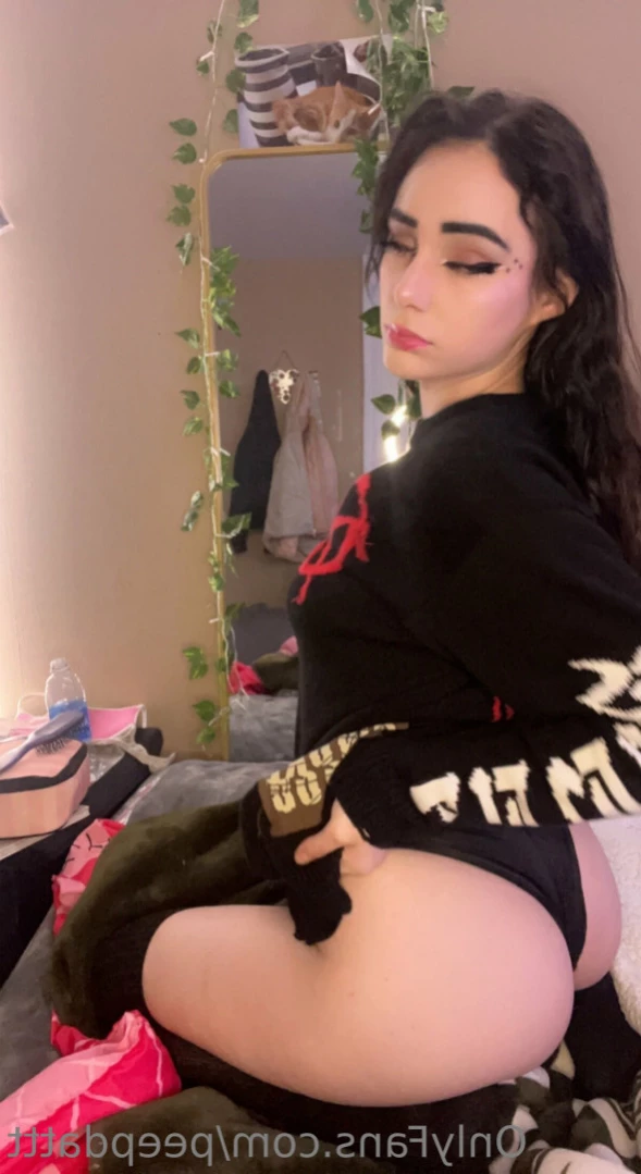 Peep [ p33pdatt ] Onlyfans leaked photo 14466134 on Hotleaks.tv