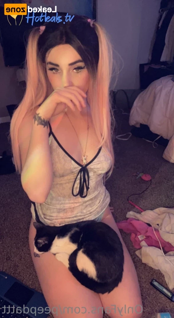 Peep [ p33pdatt ] Onlyfans leaked photo 15835950 on Hotleaks.tv