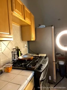 10728992