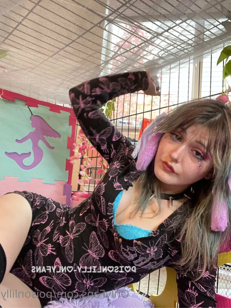 Lilly Pod [ poisonlilly ] Onlyfans leaked photo 11042862 on Hotleaks.tv