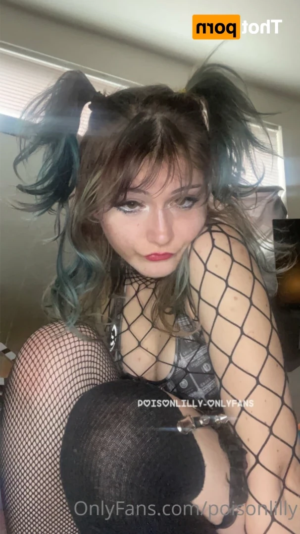 Lilly Pod [ poisonlilly ] Onlyfans leaked photo 12314543 on Hotleaks.tv