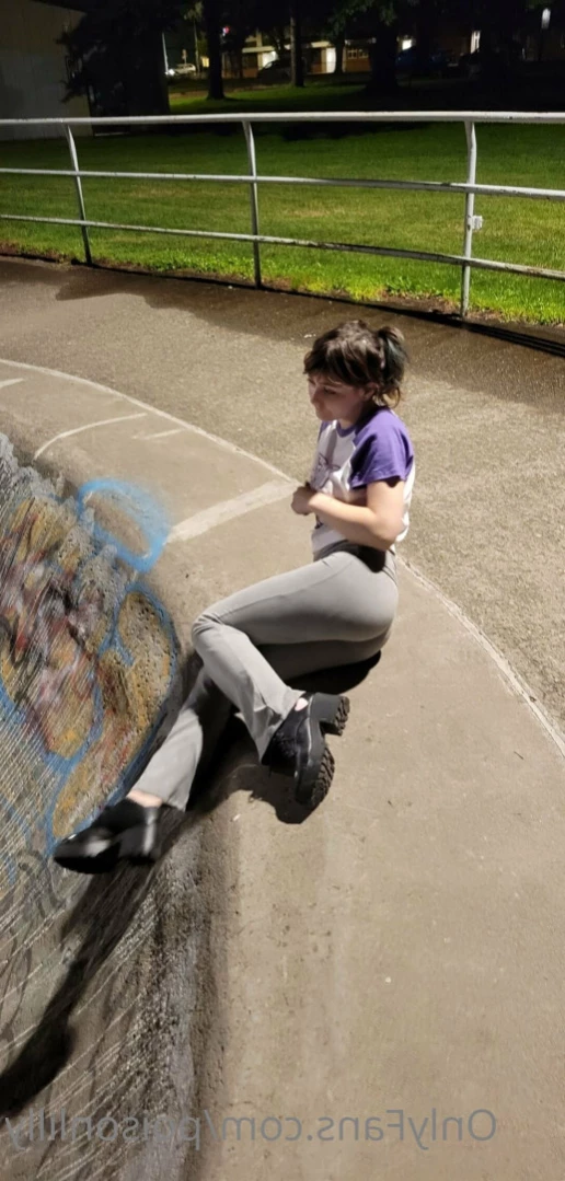 Lilly Pod [ poisonlilly ] Onlyfans leaked photo 12330456 on Hotleaks.tv