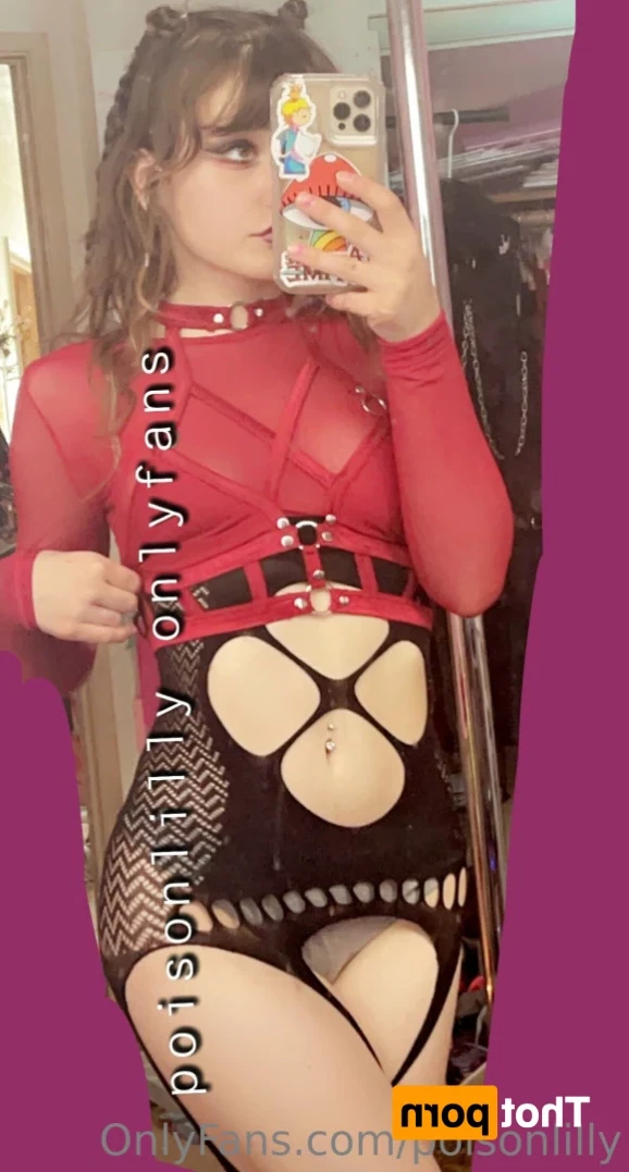 Lilly Pod [ poisonlilly ] Onlyfans leaked photo 12575297 on Hotleaks.tv