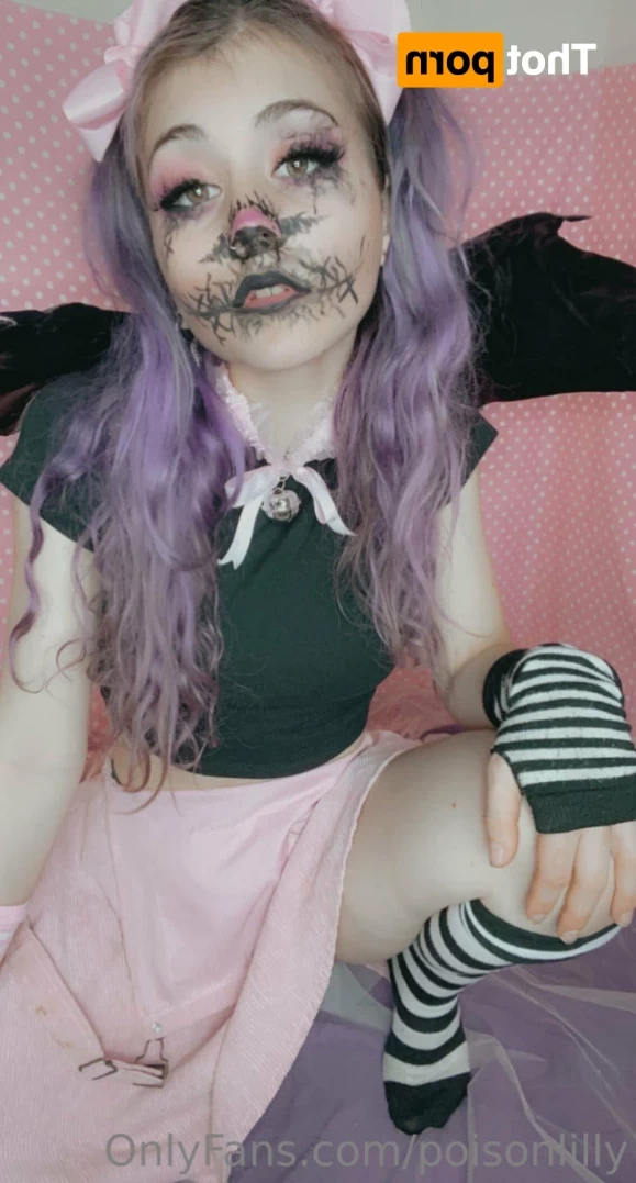 Lilly Pod [ poisonlilly ] Onlyfans leaked photo 13481612 on Hotleaks.tv