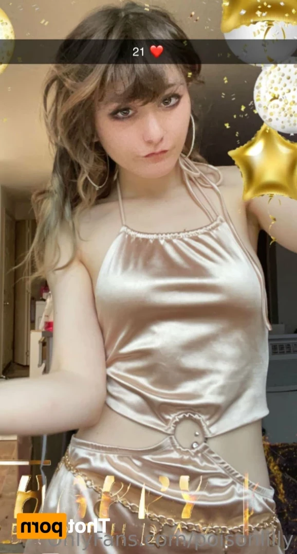 Lilly Pod [ poisonlilly ] Onlyfans leaked photo 14100373 on Hotleaks.tv