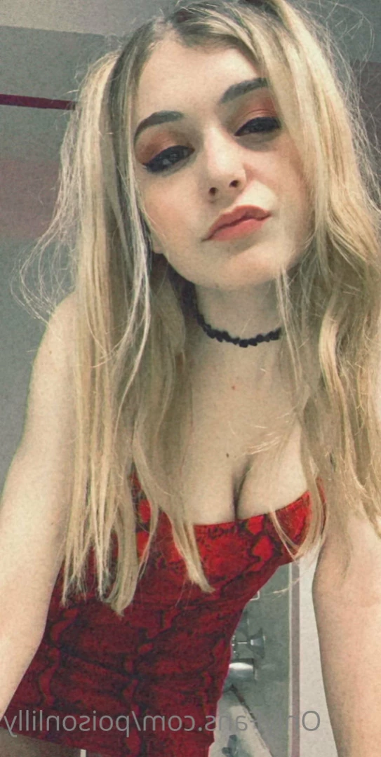 Lilly Pod [ poisonlilly ] Onlyfans leaked photo 15682003 on Hotleaks.tv