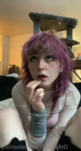 16089885