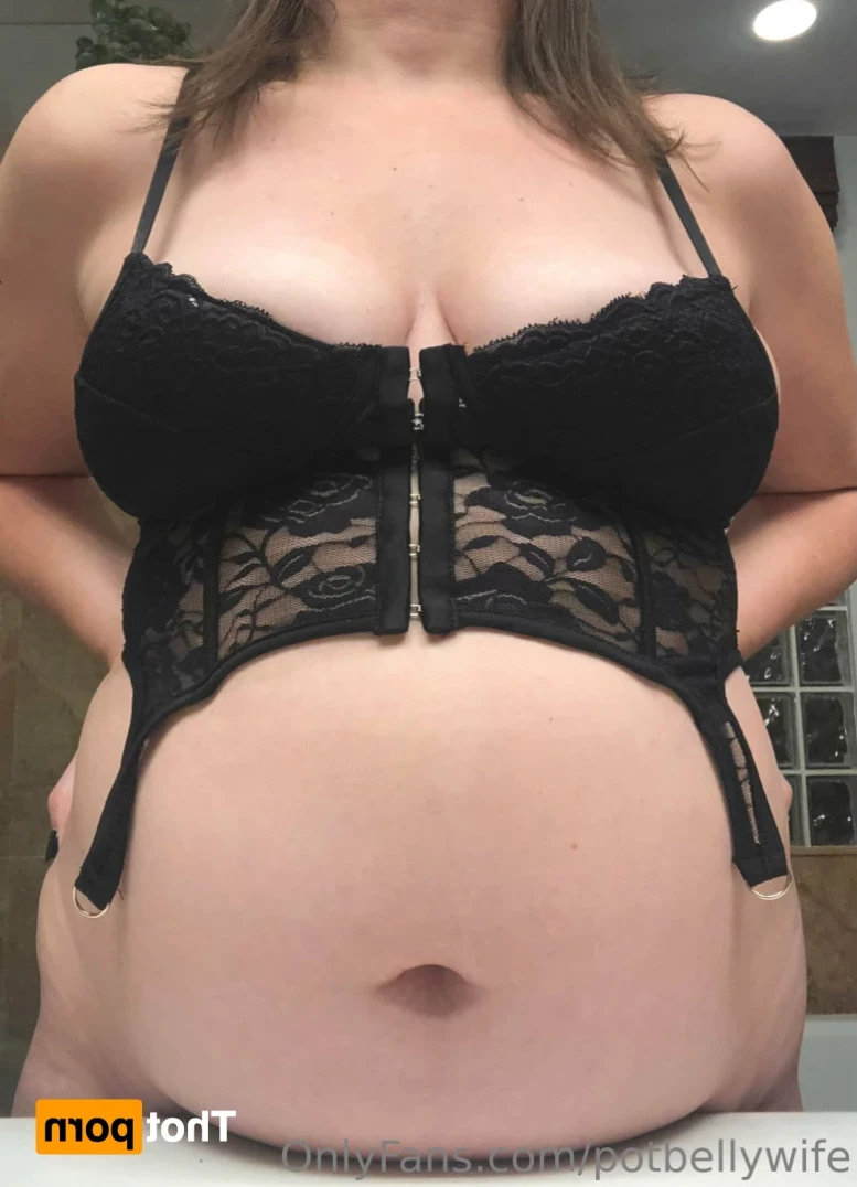 potbellywife Onlyfans leaked photo 11603538 on Hotleaks.tv