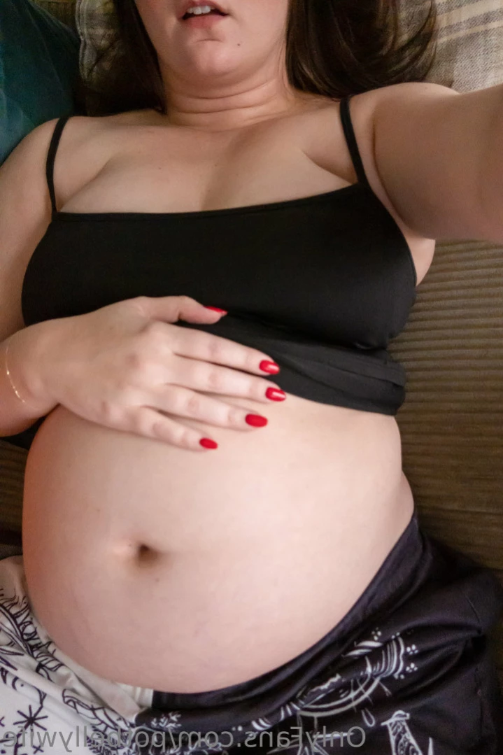potbellywife Onlyfans leaked photo 14087264 on Hotleaks.tv