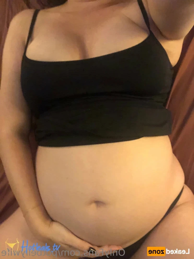 potbellywife Onlyfans leaked photo 14594800 on Hotleaks.tv