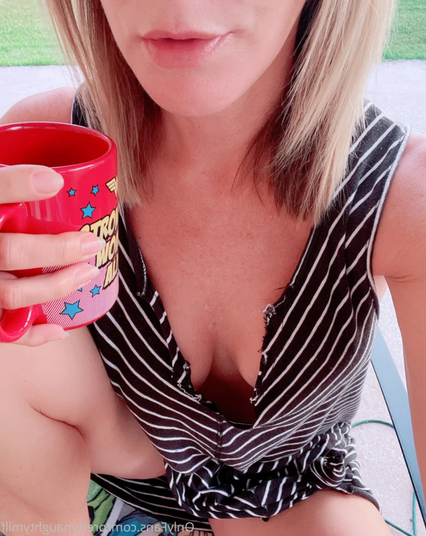 💙REAL😈MOM NEXT DOOR [ prettynaughtywife ] Onlyfans leaked photo 11610825 on Hotleaks.tv