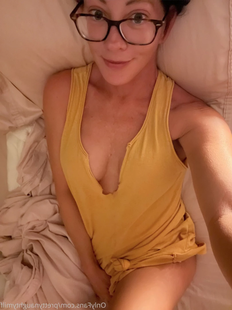 💙REAL😈MOM NEXT DOOR [ prettynaughtywife ] Onlyfans leaked photo 11701970 on Hotleaks.tv