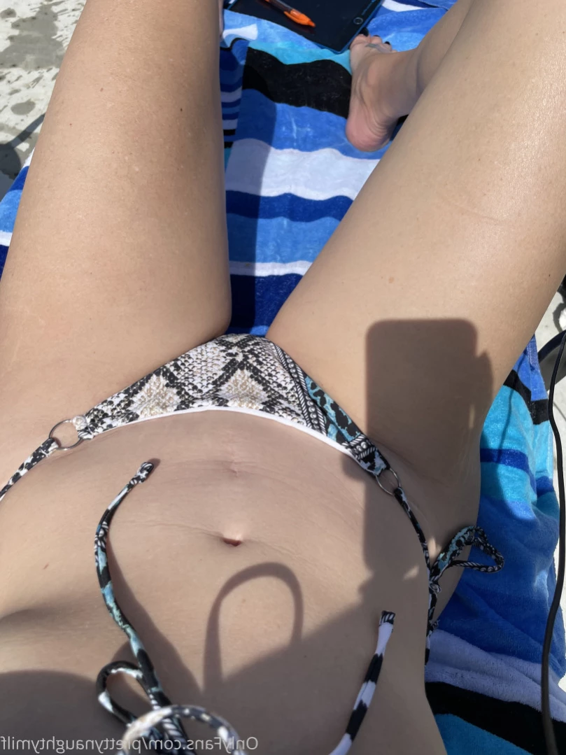 💙REAL😈MOM NEXT DOOR [ prettynaughtywife ] Onlyfans leaked photo 12381637 on Hotleaks.tv