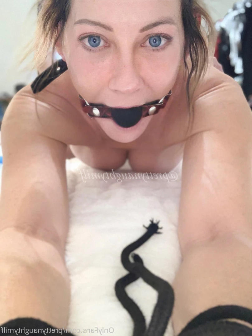 💙REAL😈MOM NEXT DOOR [ prettynaughtywife ] Onlyfans leaked photo 13416706 on Hotleaks.tv