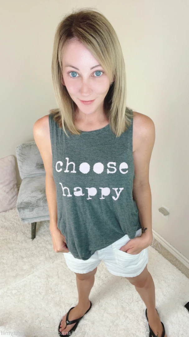 💙REAL😈MOM NEXT DOOR [ prettynaughtywife ] Onlyfans leaked photo 15551160 on Hotleaks.tv