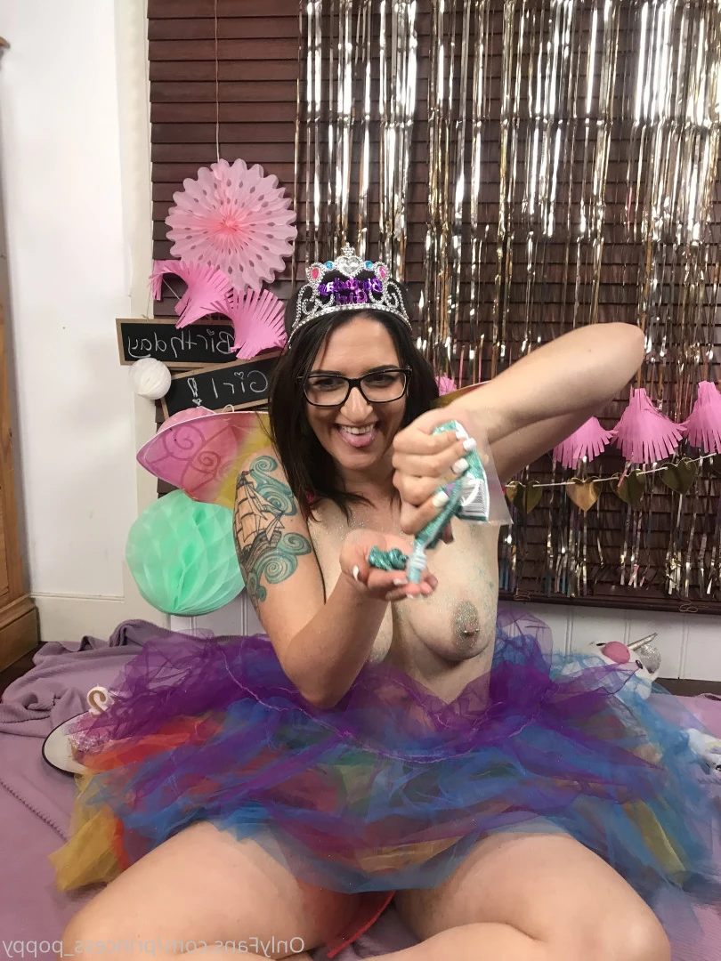 Princess Poppy (NO PPV) [ princess_poppy ] Onlyfans leaked photo 11320763 on Hotleaks.tv