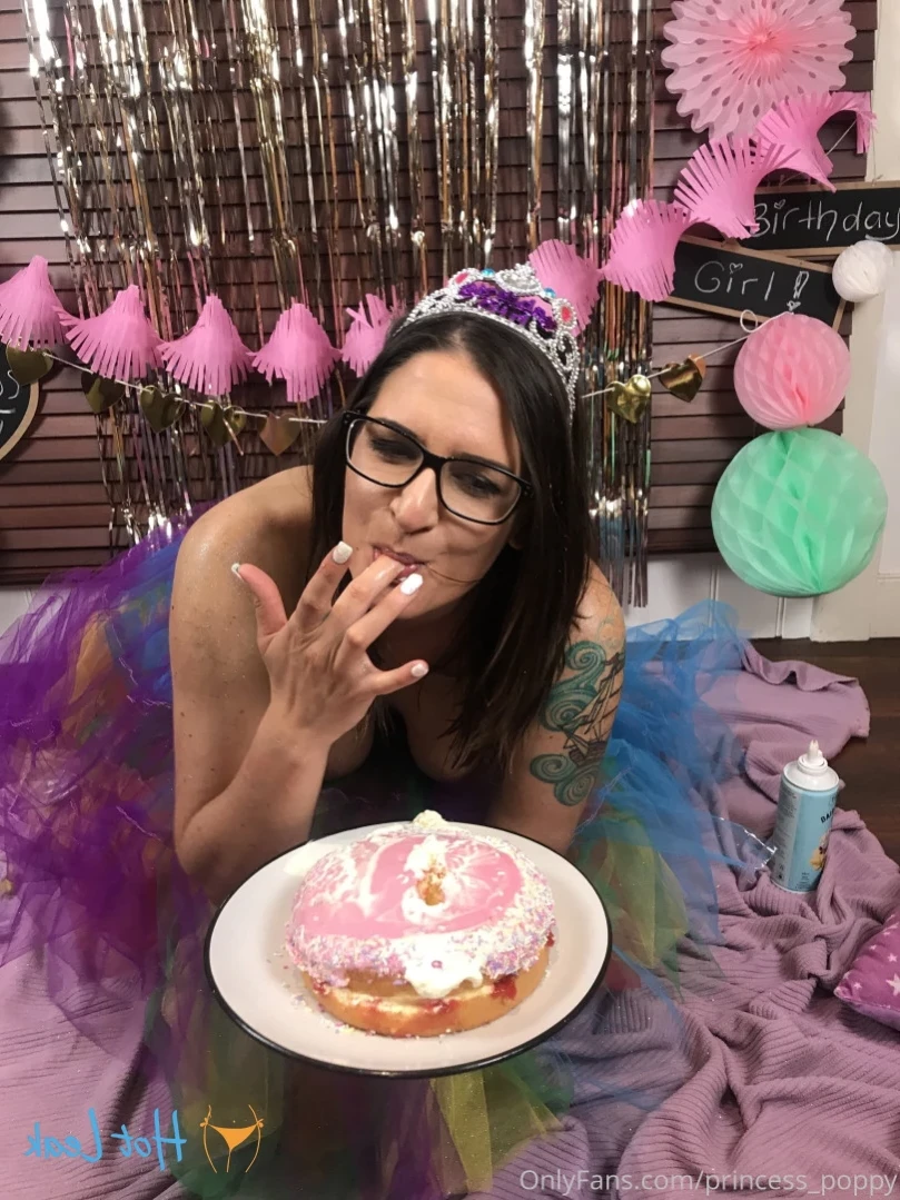 Princess Poppy (NO PPV) [ princess_poppy ] Onlyfans leaked photo 11423587 on Hotleaks.tv