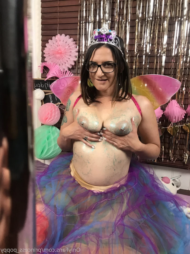 Princess Poppy (NO PPV) [ princess_poppy ] Onlyfans leaked photo 12063565 on Hotleaks.tv