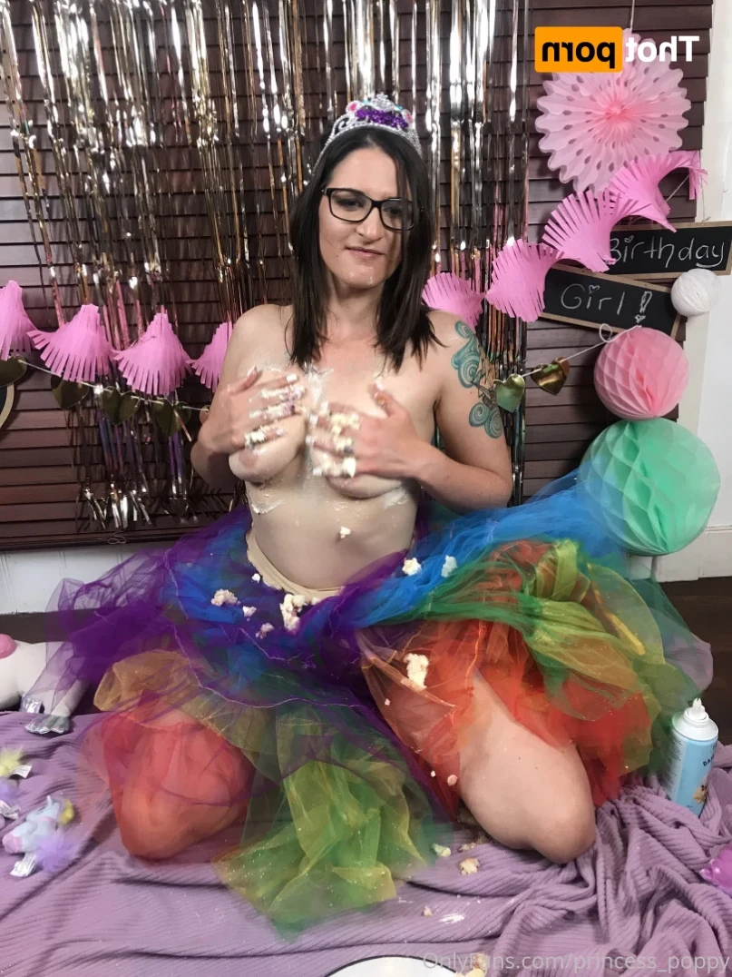 Princess Poppy (NO PPV) [ princess_poppy ] Onlyfans leaked photo 13238094 on Hotleaks.tv