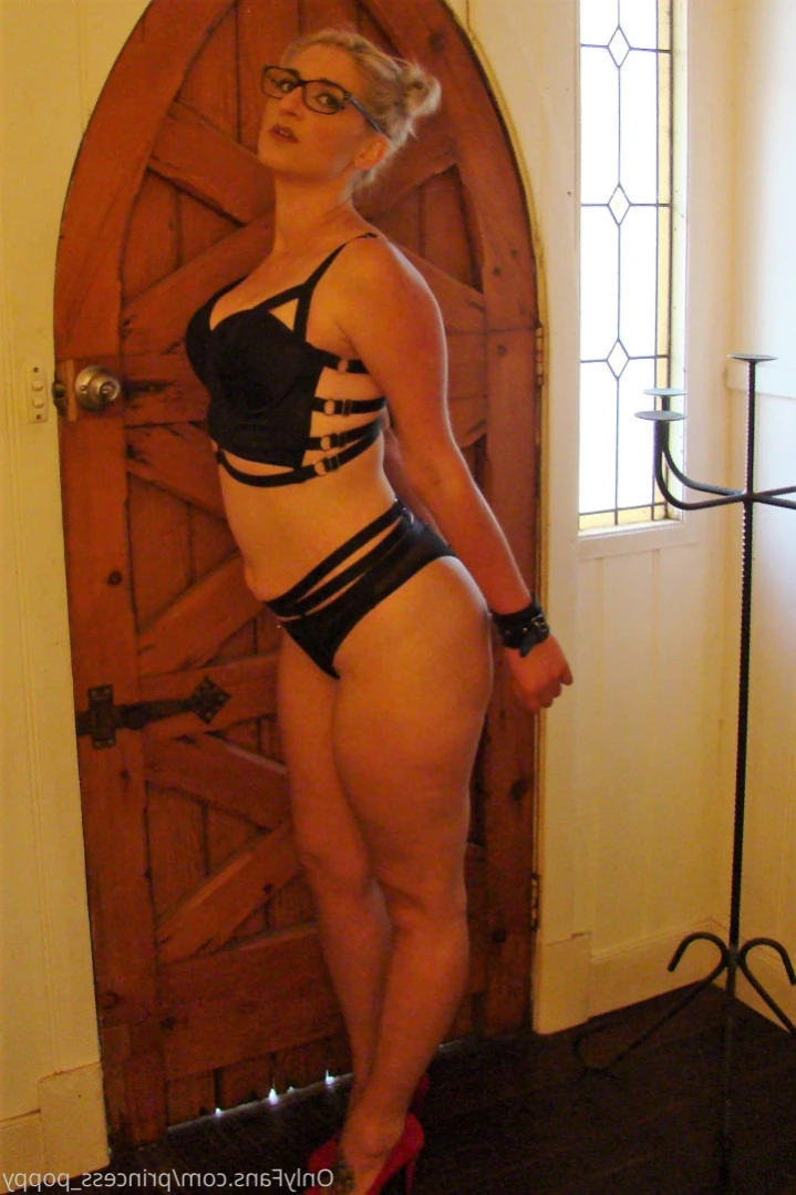 Princess Poppy (NO PPV) [ princess_poppy ] Onlyfans leaked photo 13271852 on Hotleaks.tv