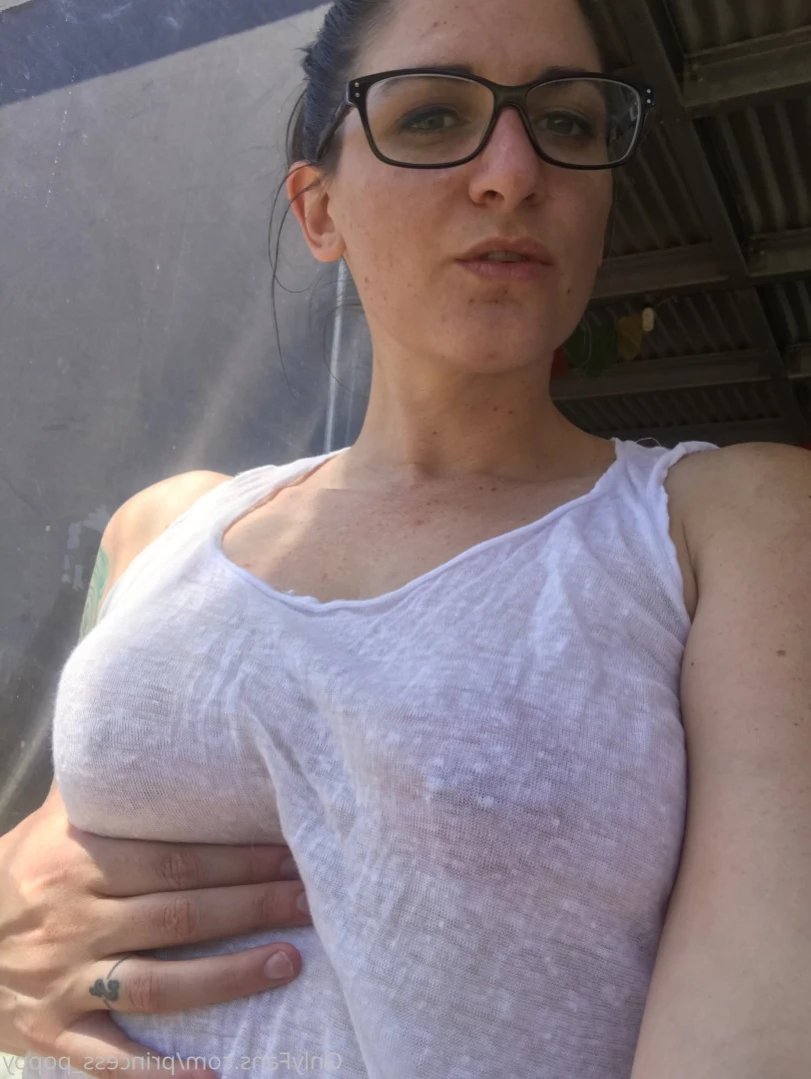 Princess Poppy (NO PPV) [ princess_poppy ] Onlyfans leaked photo 14670959 on Hotleaks.tv