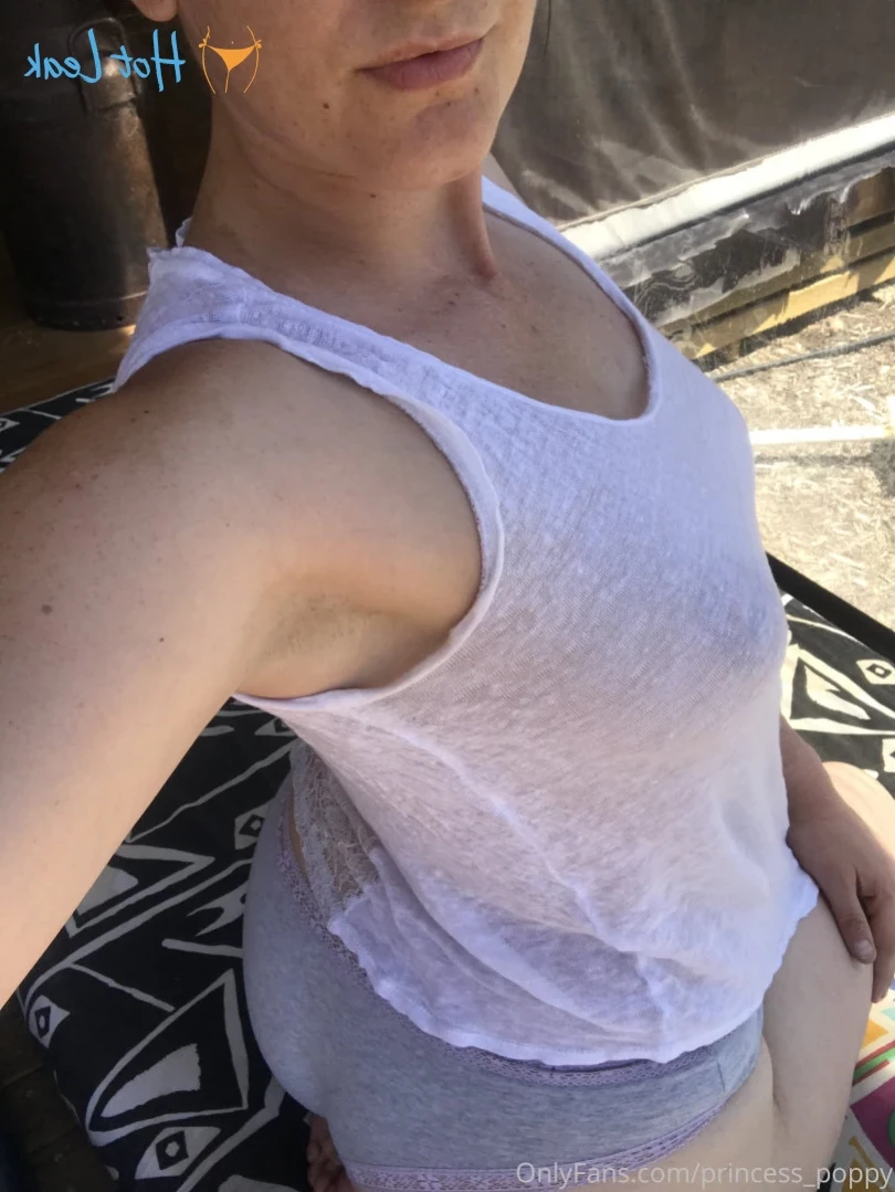Princess Poppy (NO PPV) [ princess_poppy ] Onlyfans leaked photo 14970548 on Hotleaks.tv