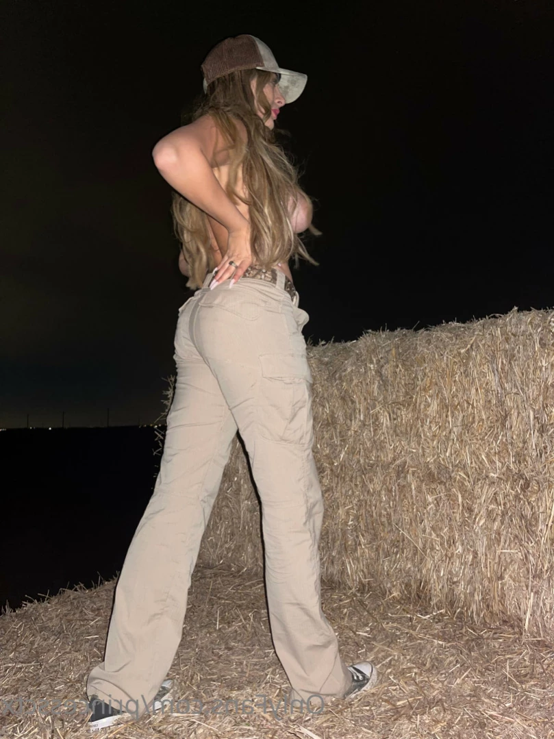 𝐂𝐎𝐖𝐆𝚰𝐑𝐋 𝐂𝐇𝐀𝐍𝐄𝐋 🤠✨🥵 [ princessctx ] Onlyfans leaked photo 12591496 on Hotleaks.tv