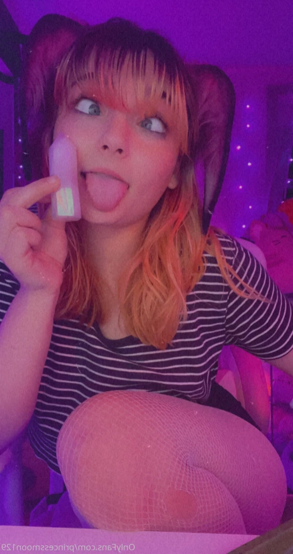 moon 🌙 [ princessmoon129 ] Onlyfans leaked photo 15625210 on Hotleaks.tv