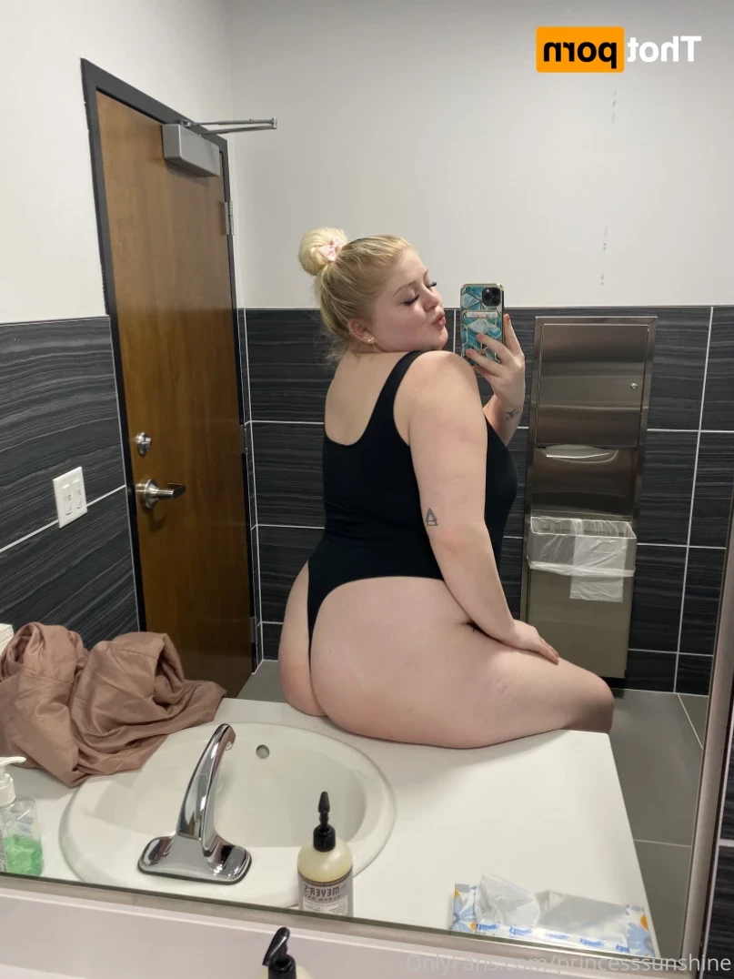 Sunshine🍧 ur sex kitten 🥰 [ princesssunshine ] Onlyfans leaked photo 10975509 on Hotleaks.tv