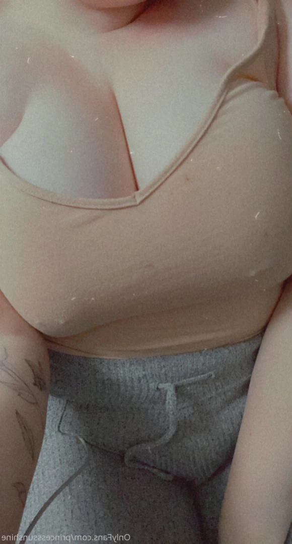 Sunshine🍧 ur sex kitten 🥰 [ princesssunshine ] Onlyfans leaked photo 12497211 on Hotleaks.tv