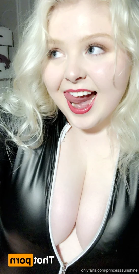 Sunshine🍧 ur sex kitten 🥰 [ princesssunshine ] Onlyfans leaked photo 12759584 on Hotleaks.tv