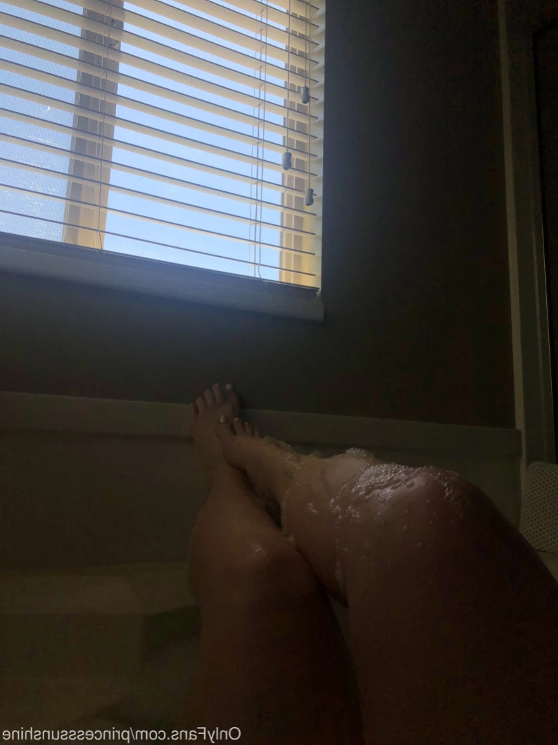 Sunshine🍧 ur sex kitten 🥰 [ princesssunshine ] Onlyfans leaked photo 13356794 on Hotleaks.tv
