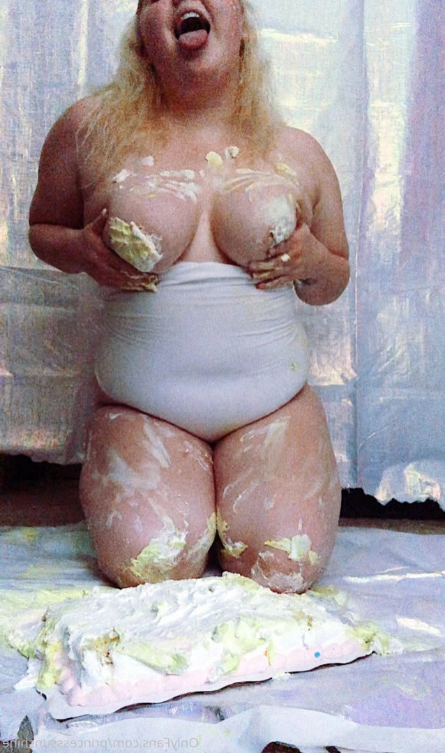Sunshine🍧 ur sex kitten 🥰 [ princesssunshine ] Onlyfans leaked photo 15384437 on Hotleaks.tv