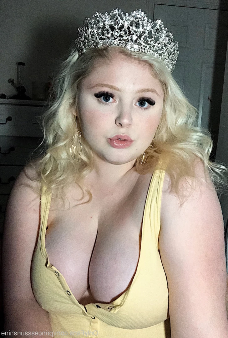 Sunshine🍧 ur sex kitten 🥰 [ princesssunshine ] Onlyfans leaked photo 16244677 on Hotleaks.tv