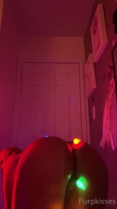 10805786