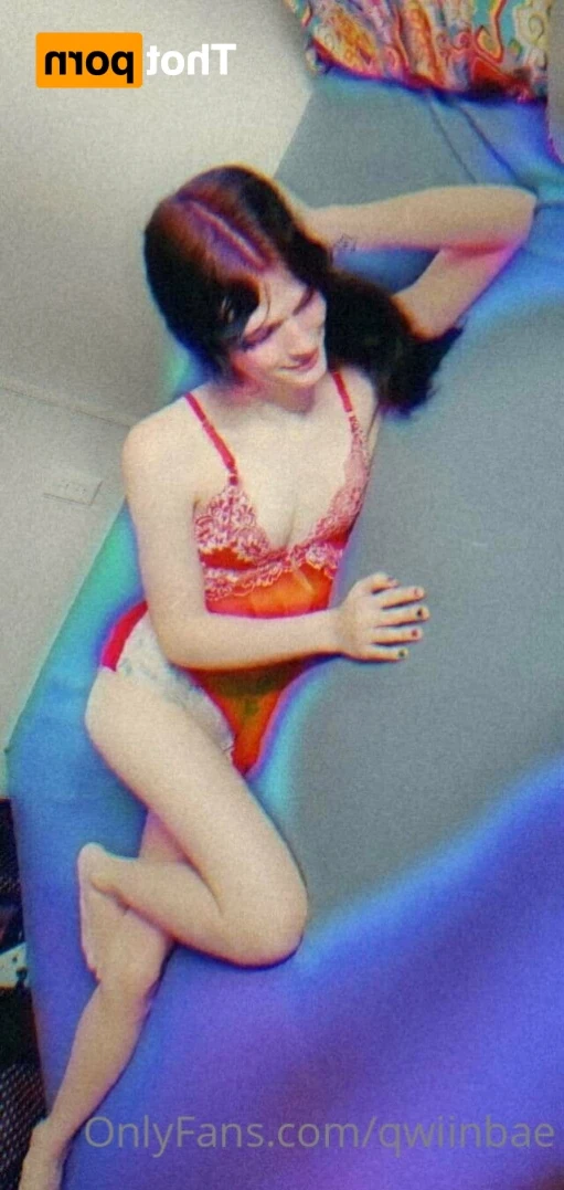 ʕ•́ᴥ•̀ʔっQwiinbæ【🔝0.9%】RATED#1 MODEL [ qwiinbae ] Onlyfans leaked photo 14995291 on Hotleaks.tv