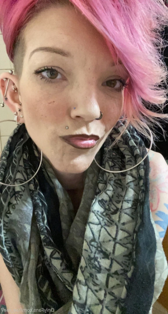 A Beautiful Mess [ rae_rae7 ] Onlyfans leaked photo 11993701 on Hotleaks.tv