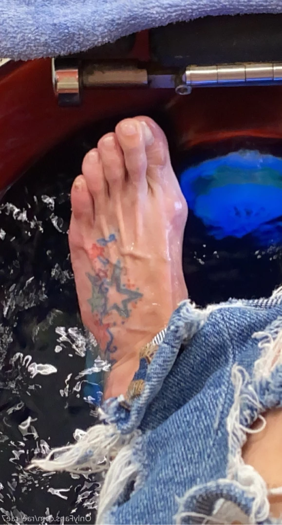 A Beautiful Mess [ rae_rae7 ] Onlyfans leaked photo 12033671 on Hotleaks.tv