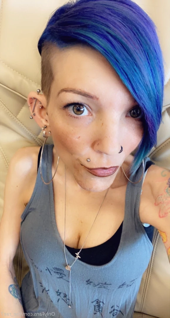 A Beautiful Mess [ rae_rae7 ] Onlyfans leaked photo 12115707 on Hotleaks.tv