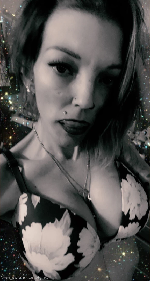 A Beautiful Mess [ rae_rae7 ] Onlyfans leaked photo 14949487 on Hotleaks.tv