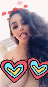 1652819