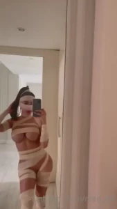 18119611