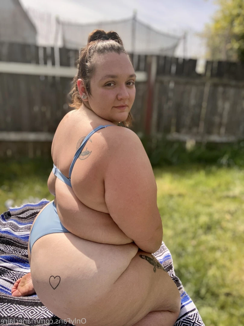 Riane Claire [ rianeclaire ] Onlyfans leaked photo 11702204 on Hotleaks.tv