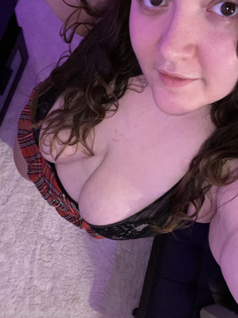 Riane Claire [ rianeclaire ] Onlyfans leaked photo 11822051 on Hotleaks.tv